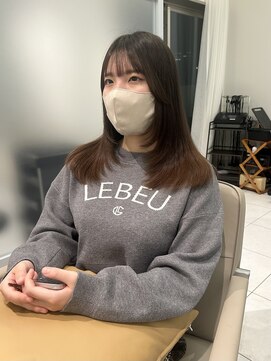 エレノア 池袋店(Eleanor) 顔周りレイヤー / レイヤーカット