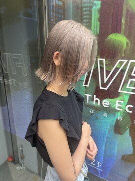 ファイブバイジエクト 堀江(FIVE by The Ect) 切りっぱなし外ハネボブ　ミルクティーベージュ