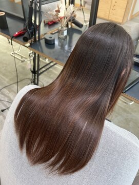 ラヴィエ(RAVIE) 【半田・髪質改善】縮毛矯正/トリートメント/マンツーマン