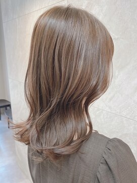 ドゥマン(Demain) メルティカラー 似合わせカットウェーブミディアム 小顔