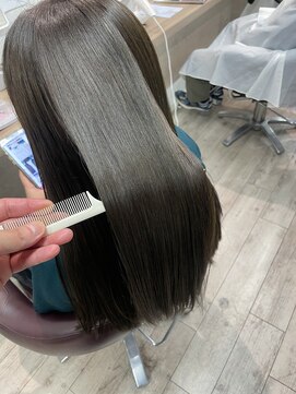 コワファーストナガサキシャンプーボーイ(COIFF1RST NAGASAKI SHAMPOO BOY) 縮毛矯正/髪質改善/ショートヘア/長崎