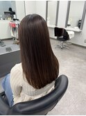 ロング　顔まわりレイヤー　大人　トリートメント　スパ