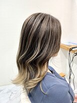 アントワープヘアー 知多半田駅前店(Antwerp hair)&nbsp;ブロンドバレイヤージュ
