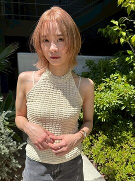 ムード(mood) ミルクティーベージュ/レイヤーボブ/ブリーチ/ダブルカラー