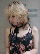 キャロルガーデンズ ボコカ 表参道(Carroll Gardens bococa) 抜きっぱなしブロンド、裾カラー、デザインカラー