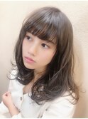 ラベージュカラーのふんわり内巻きストレート  [町田店/町田駅]