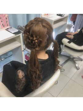 ヘアセット アリエス 新宿駅前店(aries) お花ツイン