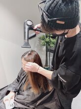 サロンドヘルメス(Salon de HERMES) 山下 雄人