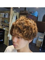 アールイー(Re) マッシュ・パーマ