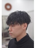 カット　パーマ　フェード　シェービング　ヘッドスパ
