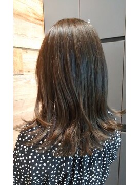 ベイショア(Bay Shore NY) 大人かわいいロングレイヤー