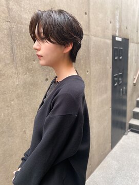 レフ(LEF) ハンサムショート/ひし形ボブ/くびれヘア/ニュアンスカール