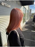 ピンクベージュ