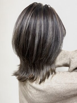 グルグル 新小岩店(GULGUL) くびれ レイヤー ハイライト 【佐藤】