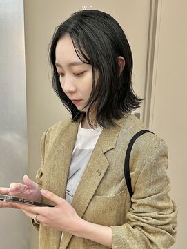 パークレーン アイス イヴェン(park lane ICI yeven) 20代30代モード外はねボブブルーブラック/akari