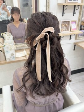 プティクローシェ バイ クオーレ(petite cloche by CUORE) カチモリハーフアップ