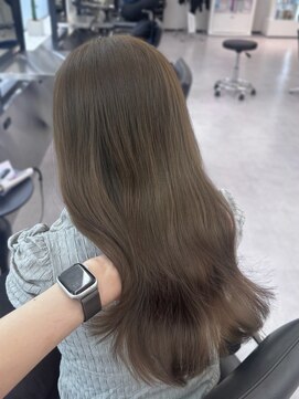 アルドーレフィエロ シンサイバシ(Ardore fiero shinsaibashi) ブリーチなしオリーブカラー【小山田繭】20代30代40代