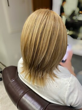 グラッジ 池袋(GLADGE) ミルクティーブロンド