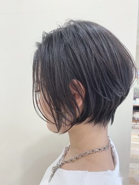 ネオリーブウリ 二子玉川店(Neolive uri) イメチェンホワイトブロンド外ハネボブ美髪ワイドバング