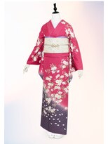 銀座きもの小町&nbsp;華やかな桜柄の訪問着コーデ