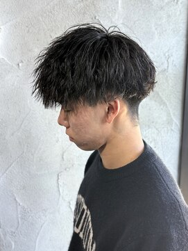 ニアウ 高崎店(Niau) MEN’S HAIR/サーフカール/刈り上げセンターパート/群馬高崎