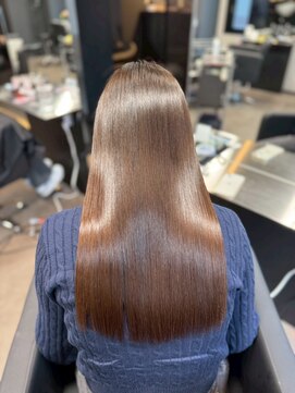 ユーザ(YUZA) 縮毛矯正