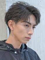 レタッチバイフィフス(RETOUCH by fifth) 原宿フェザーショートフェザーパーマセンターパートウルフゆるめ