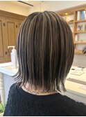 ナチュラルアンブレラ×外ハネ切りっぱなしボブ