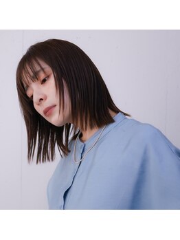 ファロルーエ(falo Ruhe)の写真/真っ直ぐすぎない自然な仕上がりが好評。一人ひとりのクセを見極めて、毎日扱いやすい艶髪へ。