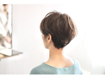 ミユ(mil.)の写真/ご自宅での再現性にあわせたカットで、髪の悩みもケア!あなたらしい魅力を引き出すスタイルを提案します