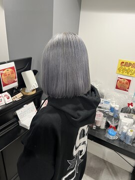キャパ セントラル 天神 大名店(CAPA central) シルバーカラー ハイトーン 髪質改善 トリートメント 10代