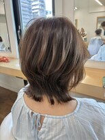 WHITE HOUSE 芦屋さくら並木店&nbsp;くびレイヤー