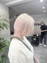 スティーン(STEEN)&nbsp;ホワイトカラー