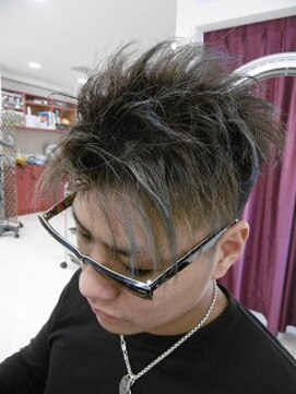 デザインヘアーピアジェ 八木店(DESIGN HAIR PIAGET) KIRARA特殊トリプルカラー☆イケメンのお客様～☆☆