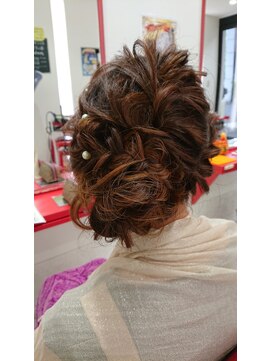 テーターテート 四日市店(tete-a-tete) 編み込みシニヨン