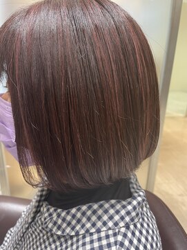 オーラビーヘアー(AURA b HAIR) ボブ　×   ピンクメッシュ