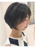 人気!カッコよすぎないショートボブ