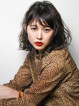 ハルキミナトジャパン ヒロシマ(HARUKI MINATO japan HIROSHIMA) 暗めでも透けて見えるボブ