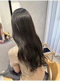 アッシュグレー×ロングヘア