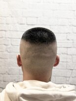 グレイスフル バーバープラチナム 六本木店(Graceful Barber platinum)&nbsp;セット要らずのバズフェードスタイル