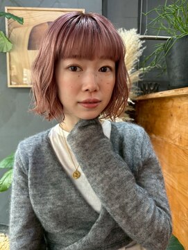 ホワイトグレージュ/ミニウルフ/チェリーブラウン[王子駅]