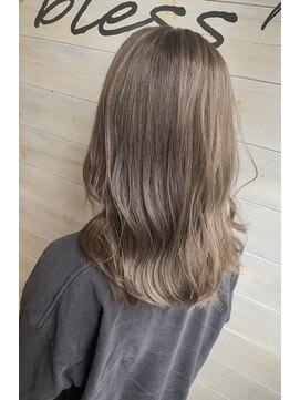 ブレス ヘアアンドスパ 湘南台(bless hair spa) グレイベージュ