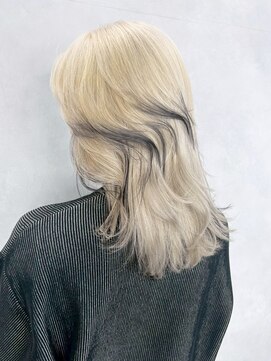 くびれヘアウルフレイヤーロング顔周りレイヤー_ba550501