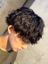 アンサー 渋谷(ANSWER)&nbsp;波巻きスパイラルパーマツイストスパイラルパーマメンズマッシュ