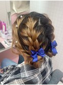【ヘアセット】ねじりツインお団子/梅田駅