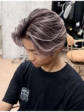 ヌエン 渋谷(NU/EN) フェザーウルフ/メンズシャドールーツ/バレイヤージュ/シルバー