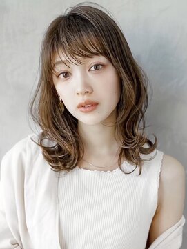 ギークス(GEEKS) 【GEEKS渋谷】冬カラー/グレージュ/ミディアムレイヤー/20代30代