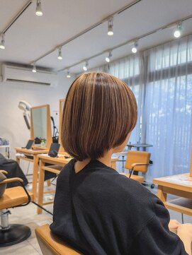 クラップス 上大岡(CLAPS) ハイライト アンブレラカラー マッシュボブ デザインカラー