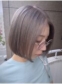 グレージュレイヤーウルフカットハイトーンカラーデザインカラー