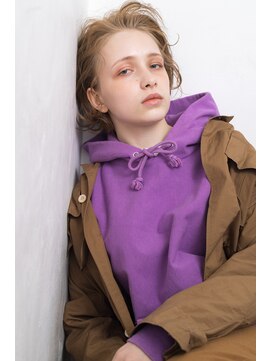 エニイ(ANY) ハイ透明感ベージュカラー